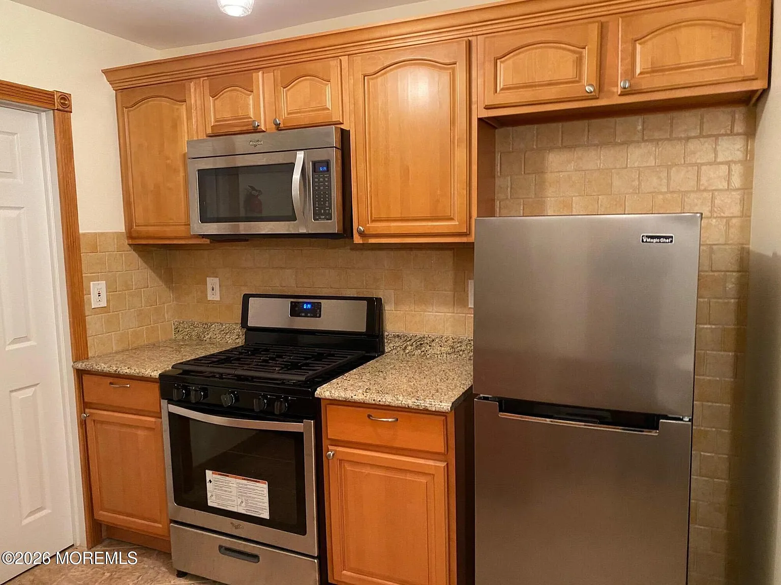 1 bed, $2,400 — Photo 2