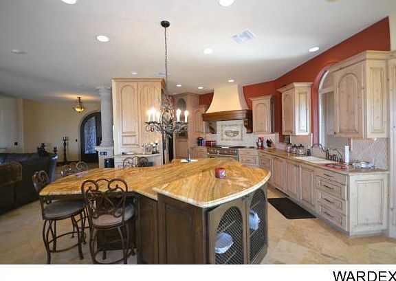 4th image of 2259 Jo Ann Ave