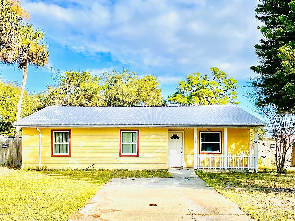 1st image of 700 Tropic St