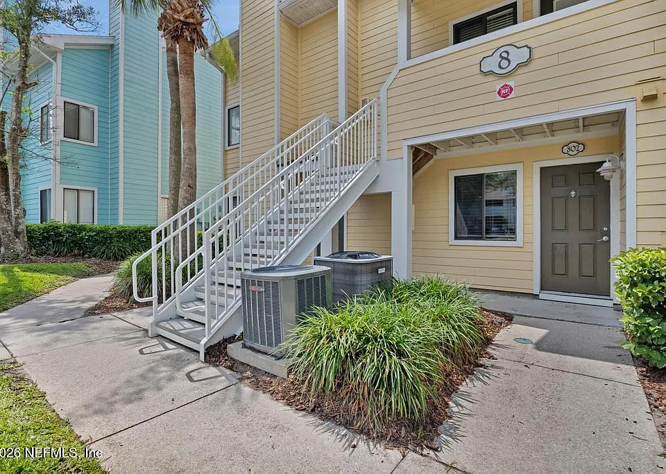 100 Fairway Park Blvd #802