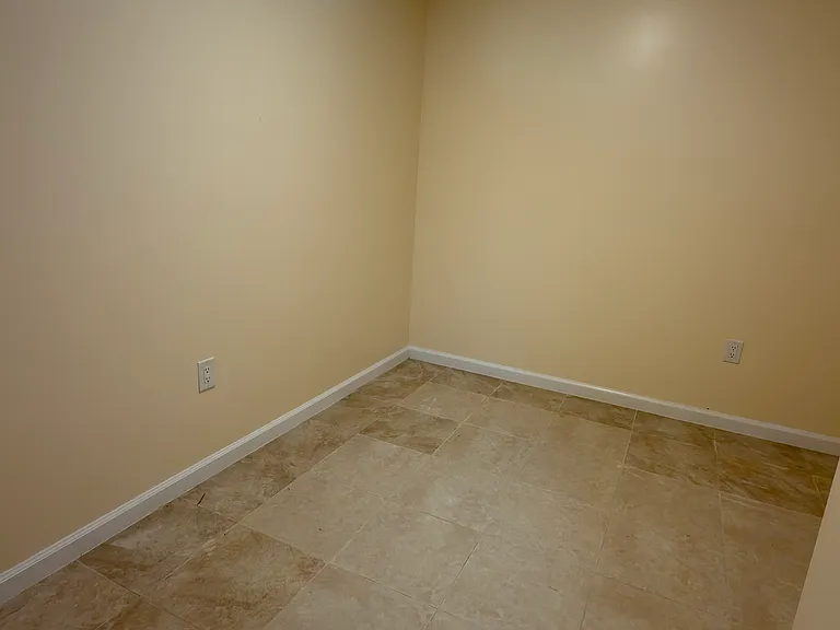 56-40 175th Pl #A — Photo 10