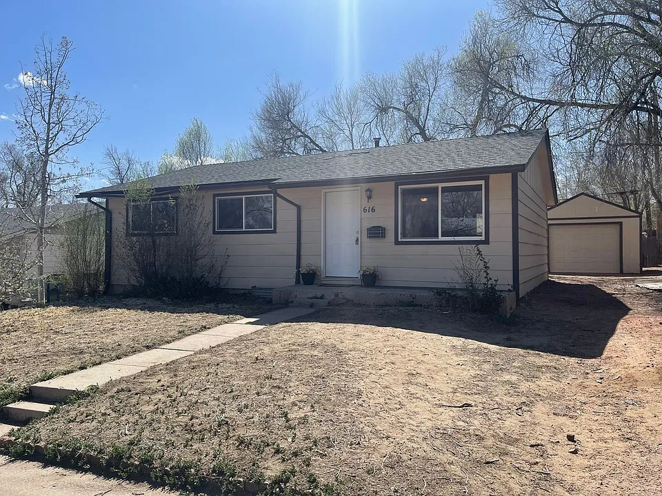 616 Zion Dr