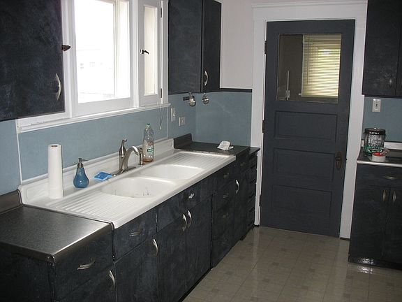 3rd image of 3117 Natchez Ave