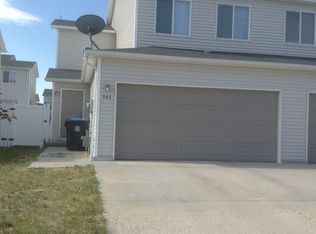 543 W 3rd St, Cheyenne, WY 82007