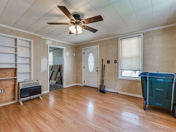 5th image of 408 N Lincoln Ave