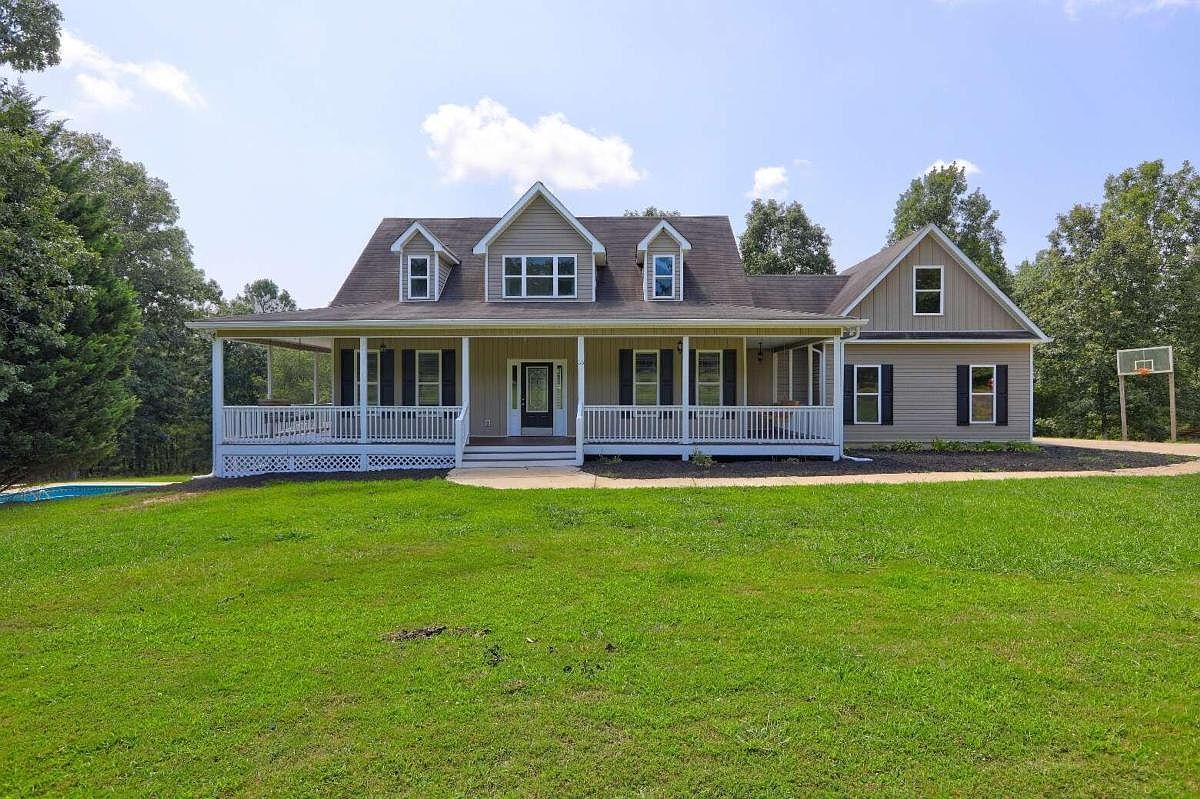 35 Prayer Trl, Aragon, GA 30104 Zillow