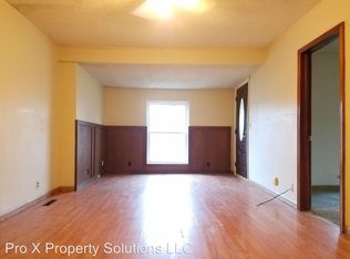 913 E 13th St, Pittsburg, KS 66762