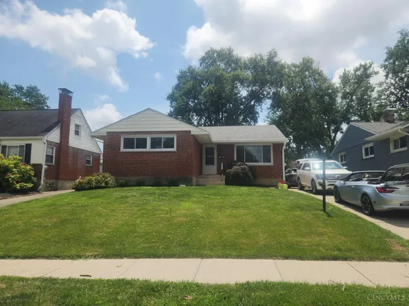 7823 Greenbriar Ln, Cincinnati, OH 45243