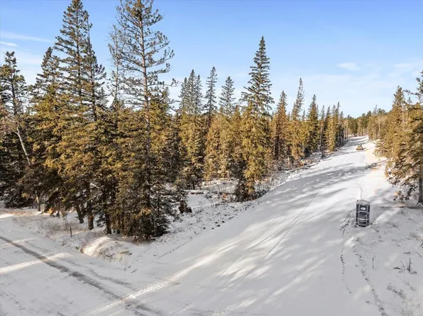 1 Lost Camp Trl, Lead, SD 57754