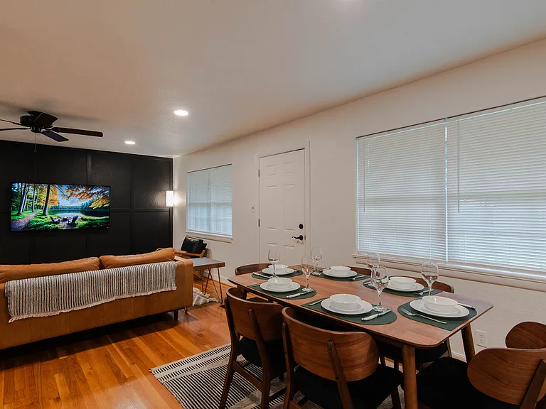 302 Circle Dr — Photo 6