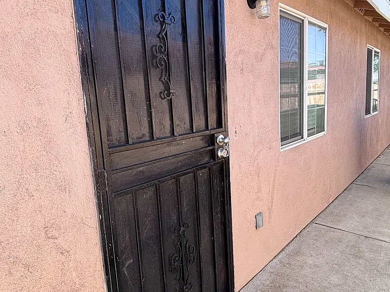 209 E Moneta Ave #B — Photo 5