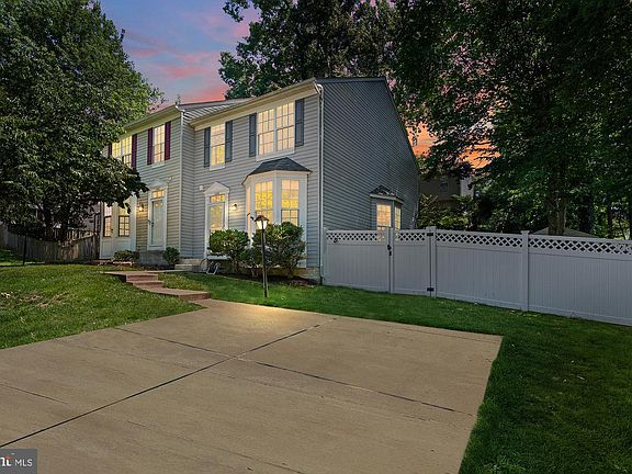 2nd image of 1208 Greyswood Rd