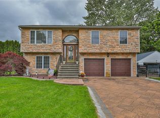 2890 Fischer Rd, Easton, PA 18045