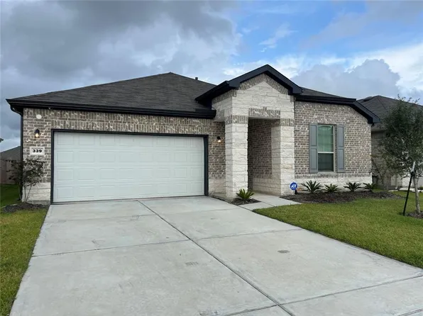 339 Paso Fino Dr, Alvin, TX 77511