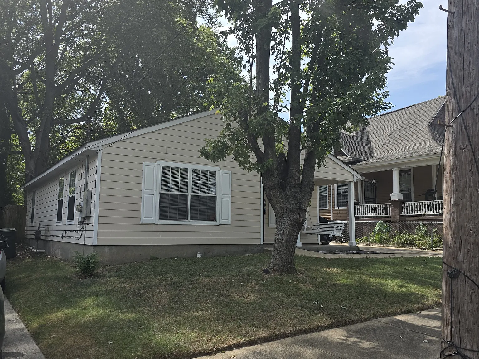 3 bed, 1450 sqft, $1,700 — Photo 1