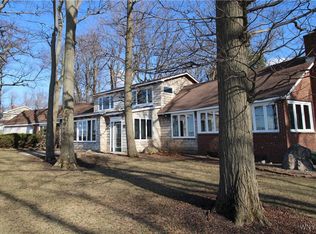 6634 Lake Shore Rd, Derby, NY 14047