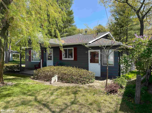 7599 Port Austin Rd, Pigeon, MI 48755