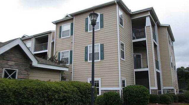 2nd image of 1300 Park Blvd #1114