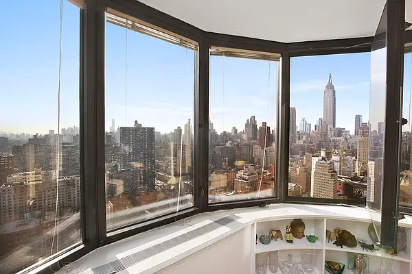 Sold by Corcoran | media 4