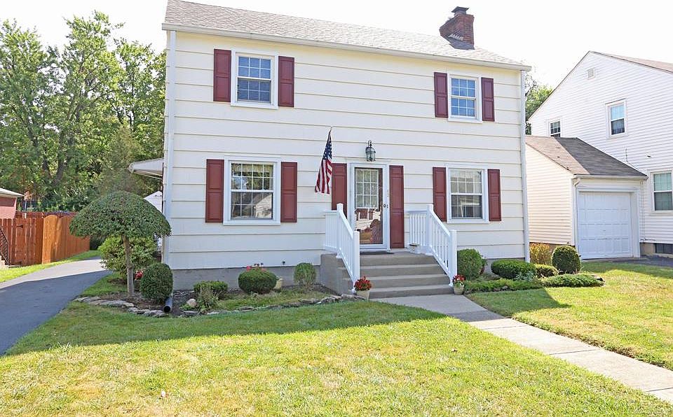 1st image of 62 McKinley Ave