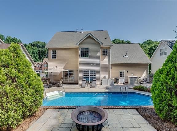 4th image of 13131 Asheford Woods Ln