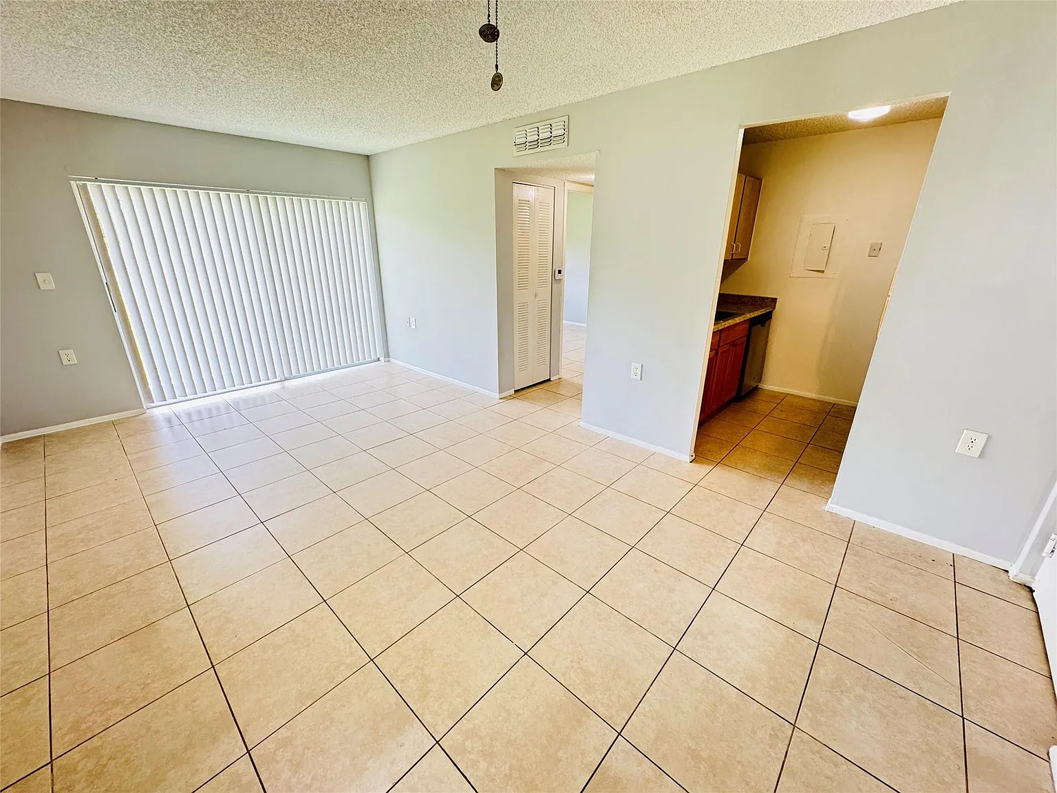 1 bed, 1.0 bath, 530 sqft, $1,500 — Photo 3