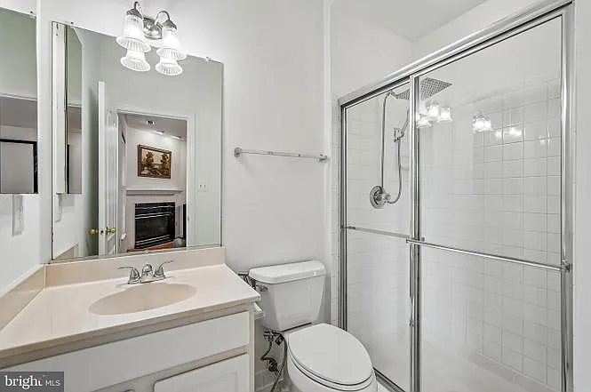 12960 Park Crescent Cir — Photo 3