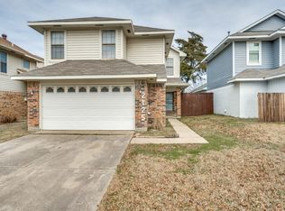 2125 Stradivarius Ln, Carrollton, TX 75007