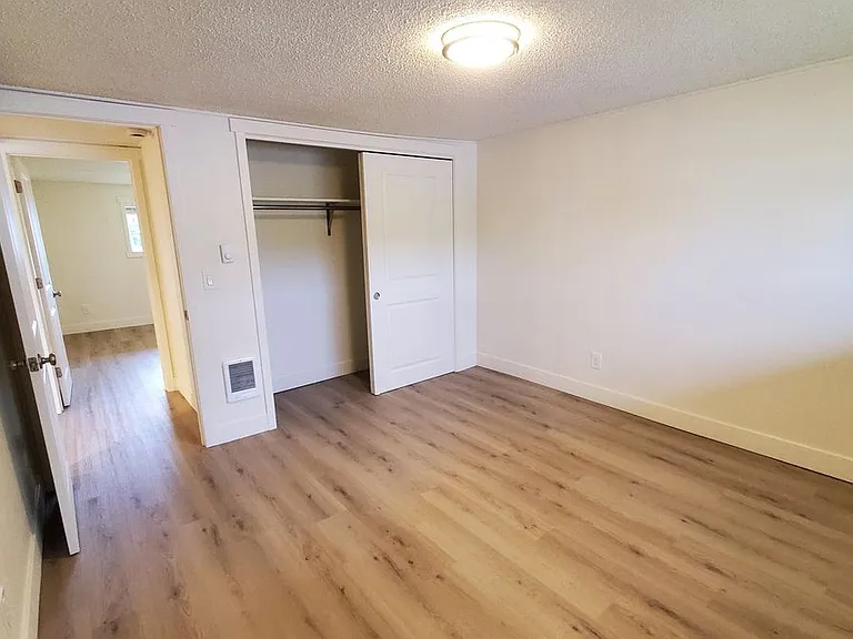 15358 NE Dopp Rd — Photo 7