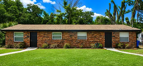 901 S Taylor Rd Photo 1