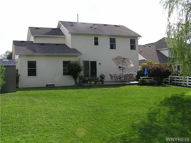 2nd image of 2353 Winterberry Dr