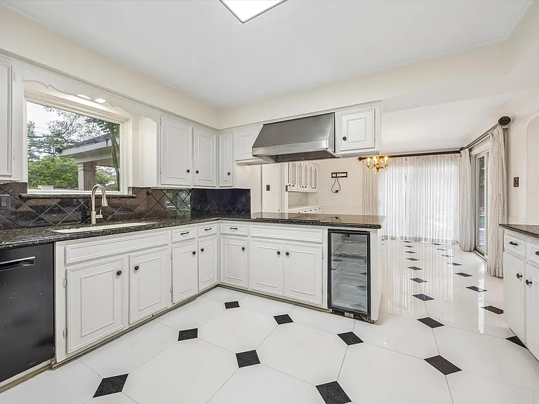 11803 Durrette Dr — Photo 12