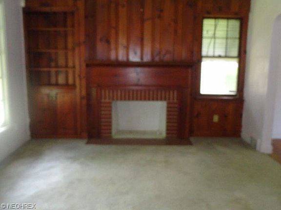 3rd image of 620 W Boston Ave