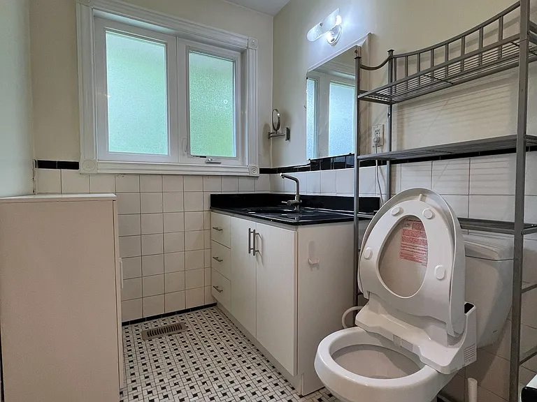 142 Spring Garden Ave — Photo 13