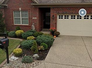 2019 Eagles Landing Dr, La Grange, KY