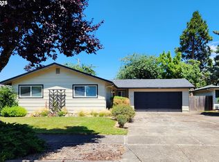 1132 Pleasant St, Springfield, OR 97477