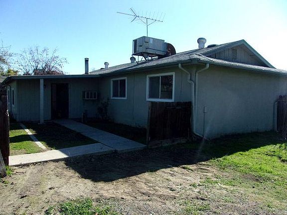 3rd image of 2627 S Fontana Ct