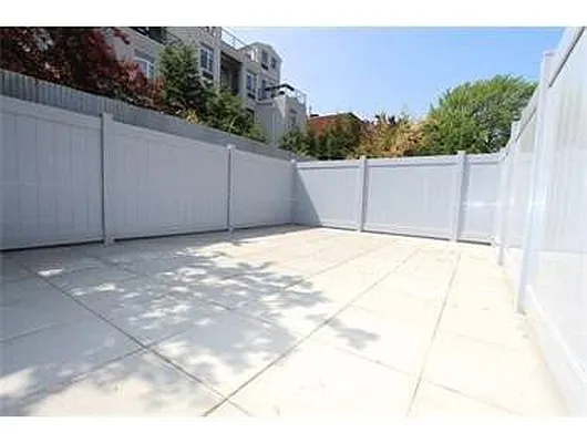 Rented by Brick&Mortar | media 4