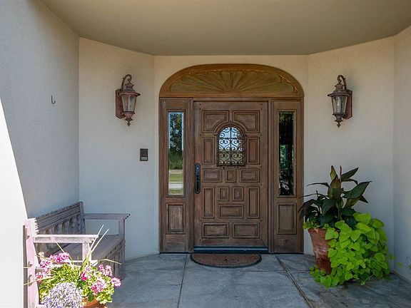 4th image of 1516 Wyndham Heights Dr