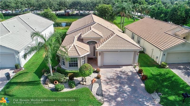 1st image of 13411 Cordoba Lake Way
