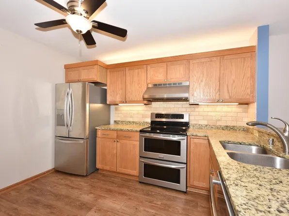 1600 West Green Tree ROAD #107, Glendale, WI 53209