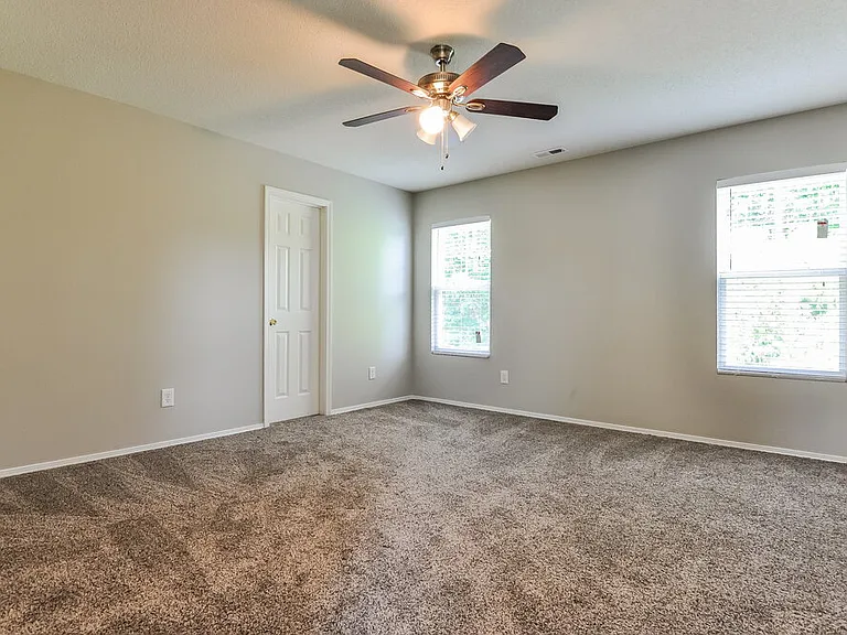 3149 Varcroft Rd — Photo 6