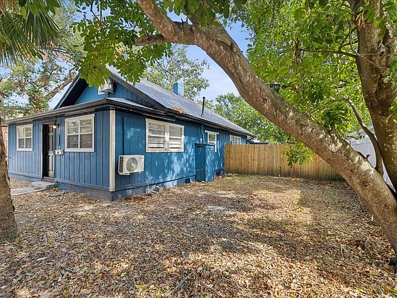 2nd image of 1155 Highland Ct N #2