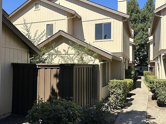 2nd image of 6762 Calvine Rd