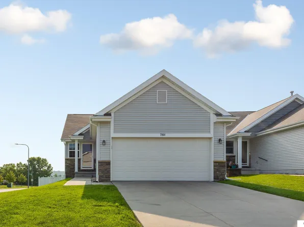 7801 S 23rd St, Bellevue, NE 68147