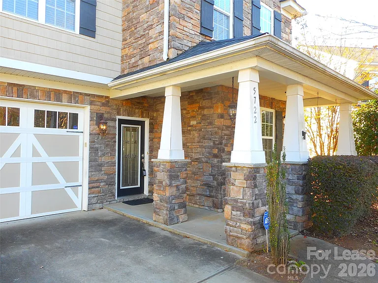 5722 El Campo Ct — Photo 3