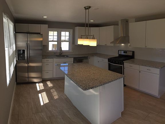 Kitchen Wide