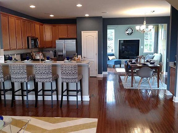 2nd image of 1200 Hudgins Farm Cir