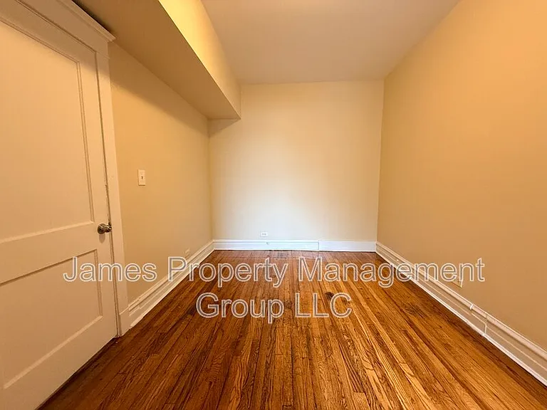 3213 W Warren Blvd #2 — Photo 16