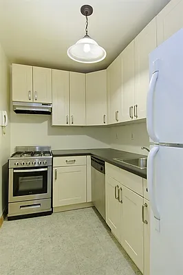 Rented by Corcoran | media 40